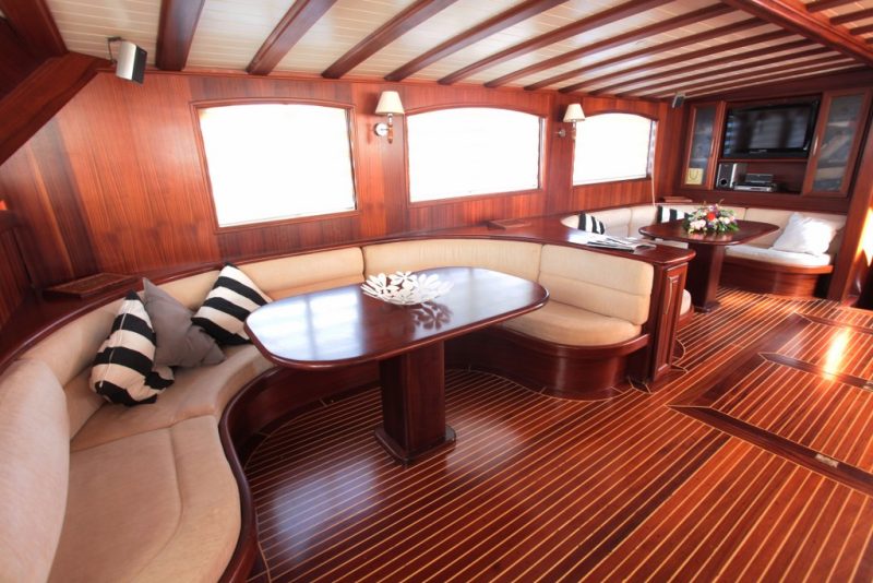 Saloon